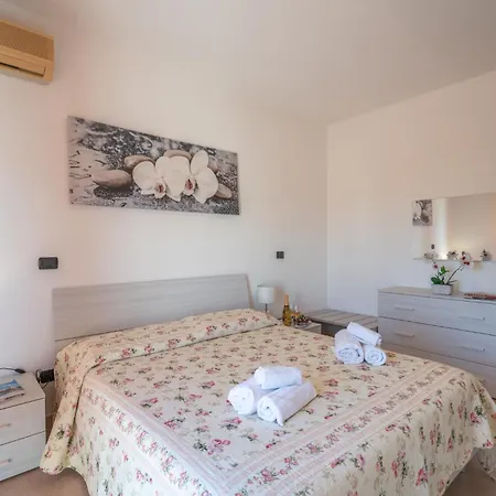 Affittasardegna-appartamenti Agostino דירה אלגהרו