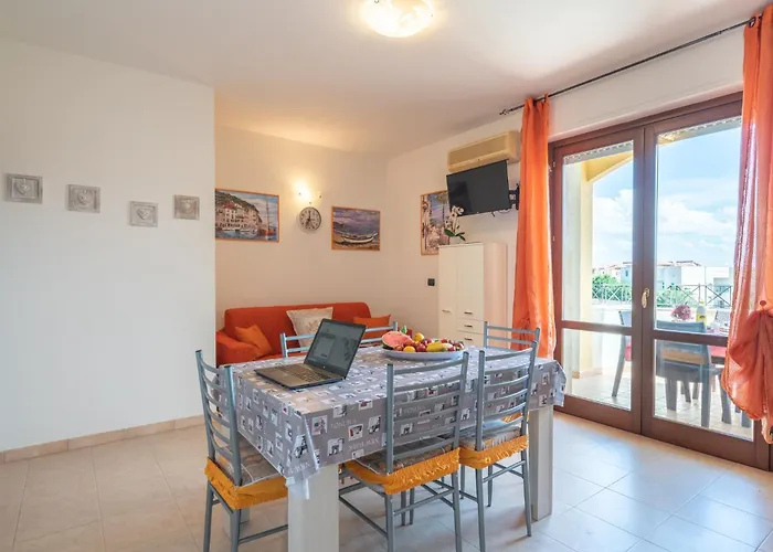 Апартаменты Affittasardegna-appartamenti Agostino